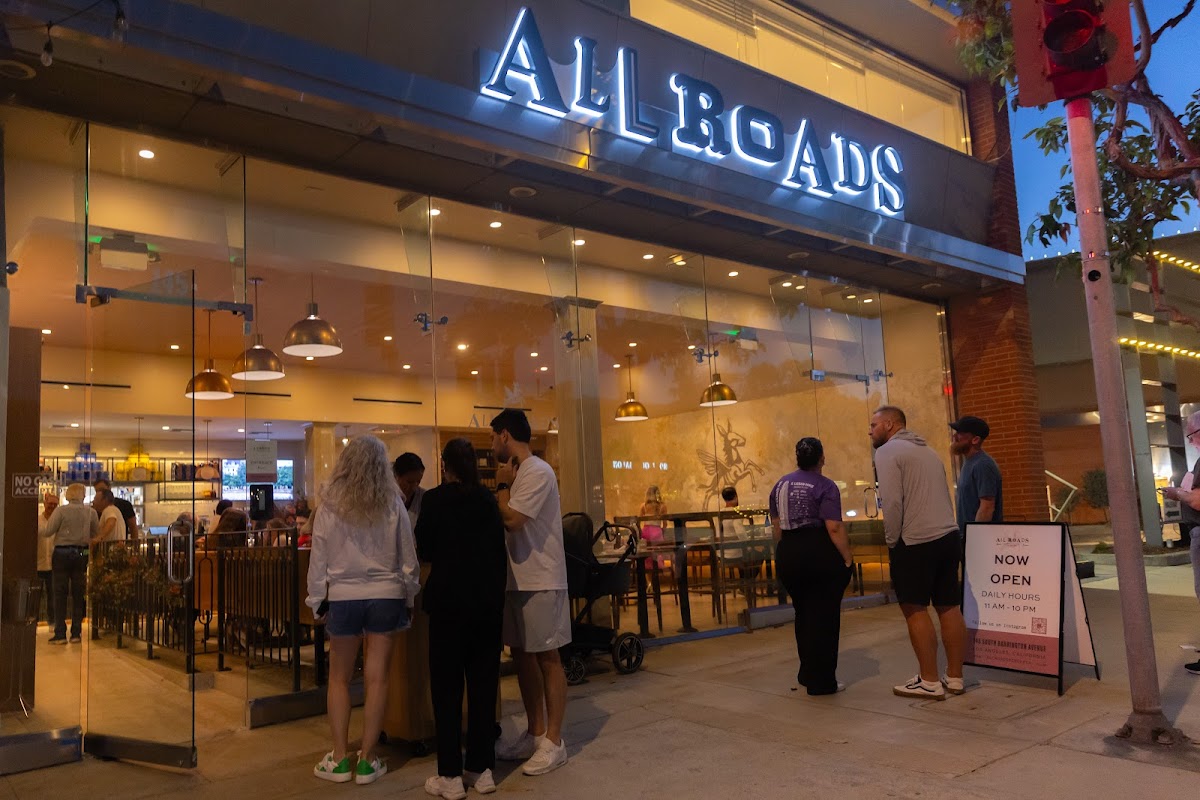 All Roads Pinseria Enoteca